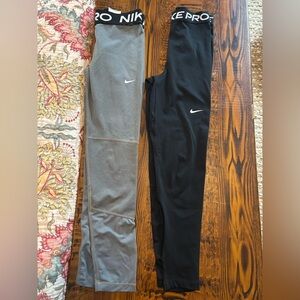 Bundle of 2 nike girls leggings